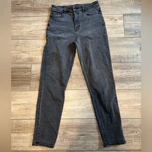 American Eagle Mom Jeans